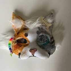 Декоративная маска кошки