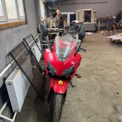 Honda cbr 400r