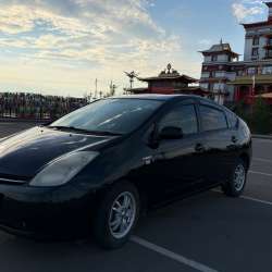 Toyota Prius в Новосибирске фото 4