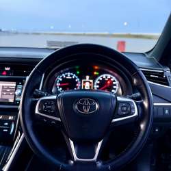 Продается Toyota Harrier 2016г бензин в Хабаровске фото 6