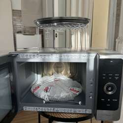 Продам микроволновую печь