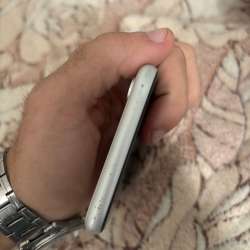iPhone XR в Елабуге фото 3