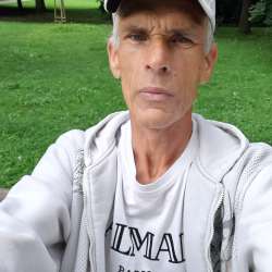 Sergei, 52 года, хочет пообщаться