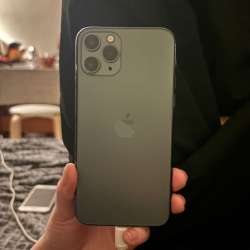 iPhone 11 Pro 64 ГБ, Midnight Green.