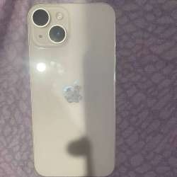 iPhone 14 128 ГБ Белый. Состояние отличное в Новосибирске