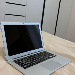 Apple MacBook Air 13“ 2017 года в Новосибирске фото 4