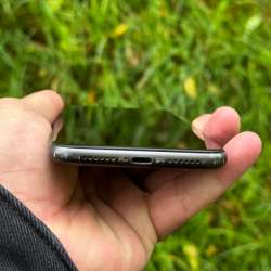 iPhone 11 64gb black в Гатчине фото 9