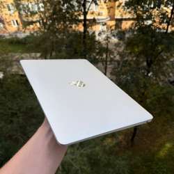 Apple MacBook Air 13 2019 в Москве фото 3