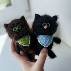 Котёнок игрушка