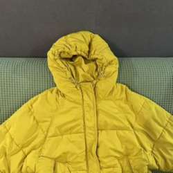 Продам куртку Zara