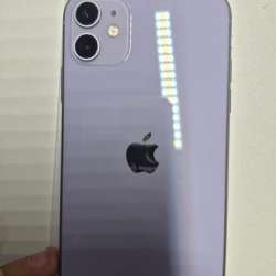 Продам iPhone11 128гб торг