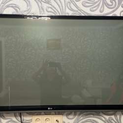 Телевизор LG — 8 000 ₽