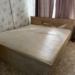 Продам кровать двуспальную