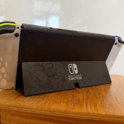 ПРОДАМ Nintendo Switch Oled прошитая в Москве фото 8