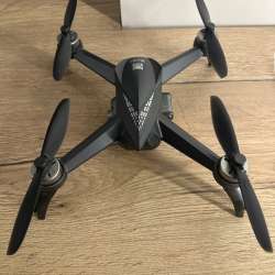 Квадрокоптер MJX Bugs 5W 4K. Срочно (Отдам сегодня)