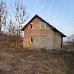 Продаю 2 эт. дом п. Краснооктябрьский в Майкопе фото 3