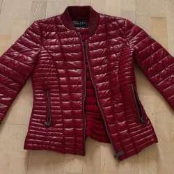 Женская демисезонная куртка guess в Одинцово фото 3