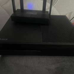 Продам Xbox one