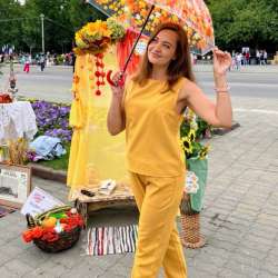 Костюм женский