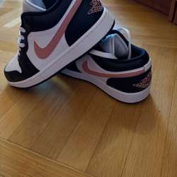 Кроссовки Nike в Ростове-на-Дону фото 4