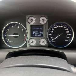 Lexus LX 570, 2010г. в Нефтеюганске