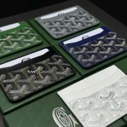 Кардхолдеры goyard