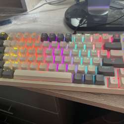 Клавиатура механика,82 клавиши. в Москве