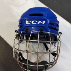 Хоккейный шлем CCM