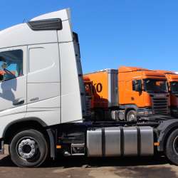 Тягач Volvo FH 2021 фото 16
