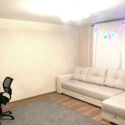 2-к квартира, 58 м², 8/12 эт