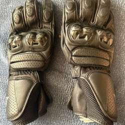Перчатки Dainese