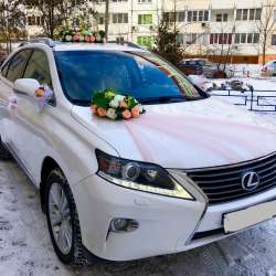 Аренда авто на свадьбу. Лексус. Микроавтобус. Украшения