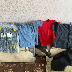 Отдам одежду