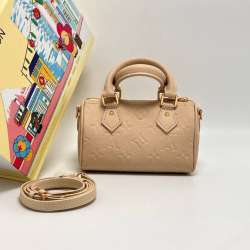 Сумка Louis Vuitton в Москве фото 4