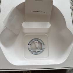 Наушники AirPods Max в Владикавказе