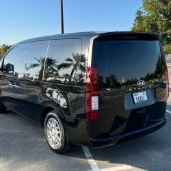Hyundai Staria 2024 фото 4