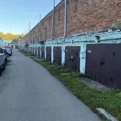 Продаю кирпичный гараж. в Щербинке