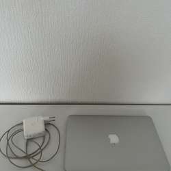 MacBook Air 11 2010 фото 6
