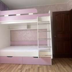 Кровать двухъярусная для девочек