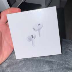 Apple AirPods Pro (2-го поколения)