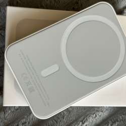 Apple MagSafe 5000mAh Повербанк в Москве фото 5