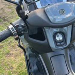Продам скутер Макс 200