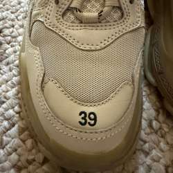 Кроссовки BALENCIAGA triple s в Находке фото 3