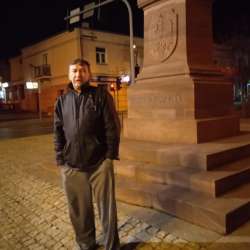 Олег, 48 лет, хочет пообщаться