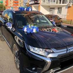 Аренда авто на свадьбу. Лексус. Микроавтобус. Украшения в Воронеже
