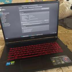 Ноутбук  msi 17 Katana b12u