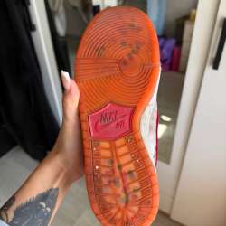 Кроссовки nike в Челябинске