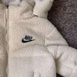 Куртка Nike в Краснодаре
