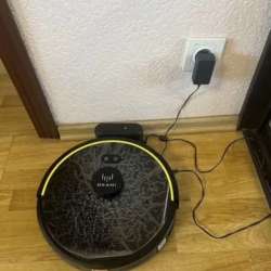 Робот пылесос okami u100 plus