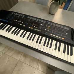 Синтезатор Roland E-66